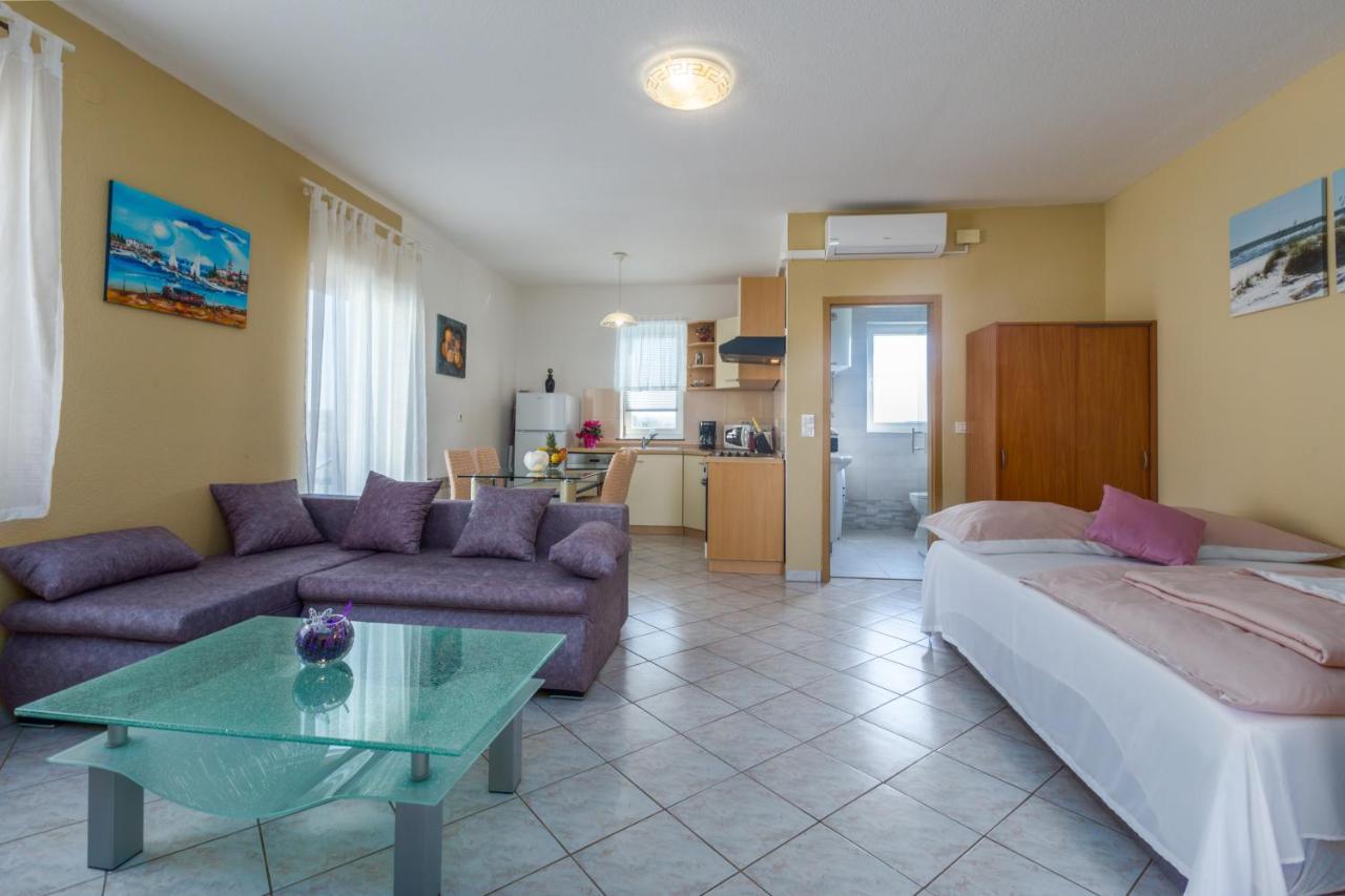 App Ruzica Finida Apartamento Umago Exterior foto
