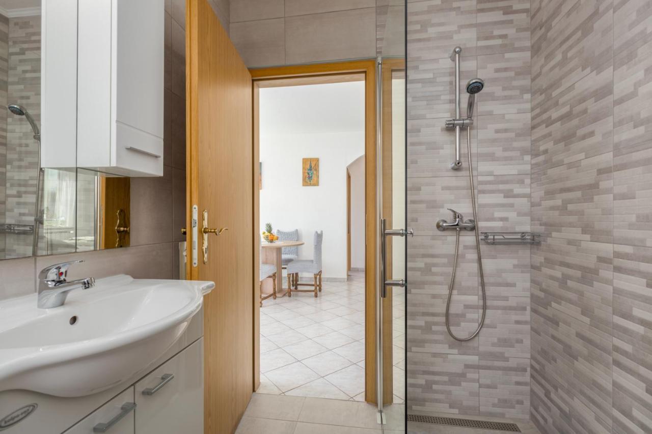 App Ruzica Finida Apartamento Umago Exterior foto